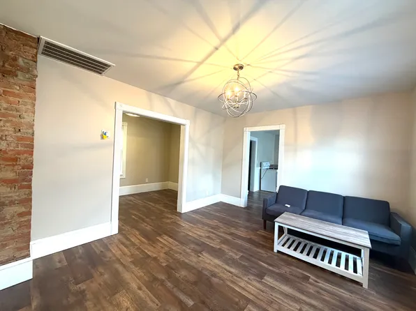 919 Starkweather Ave #Up, Cleveland, OH 44113