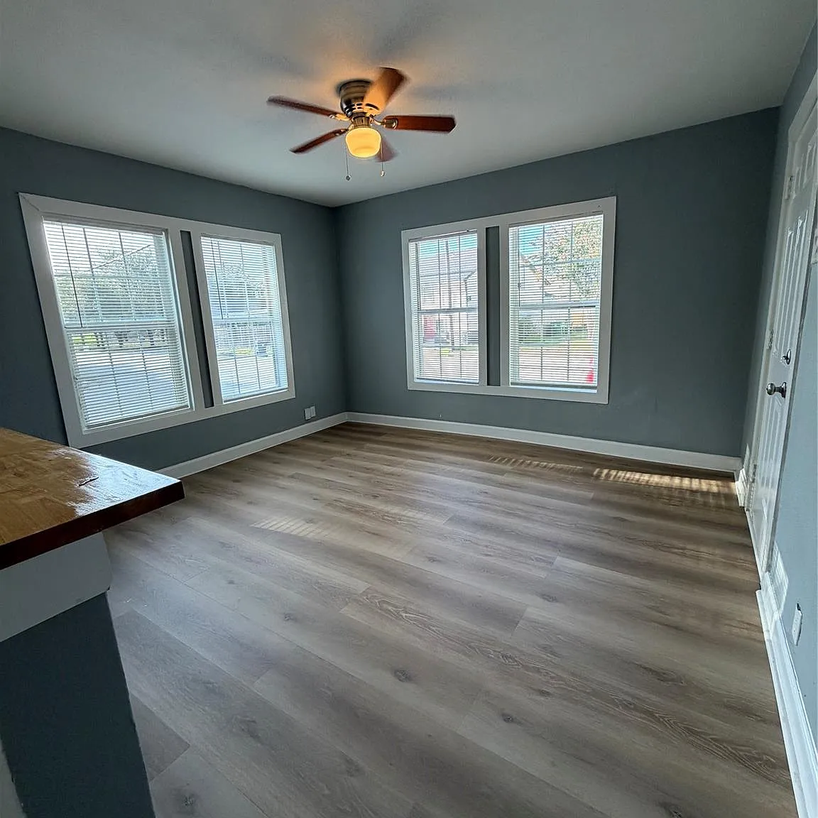 2 bed, 1.0 bath, 740 sqft, $1,200 — Photo 4