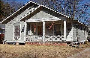 1st image of 3132 Desoto St
