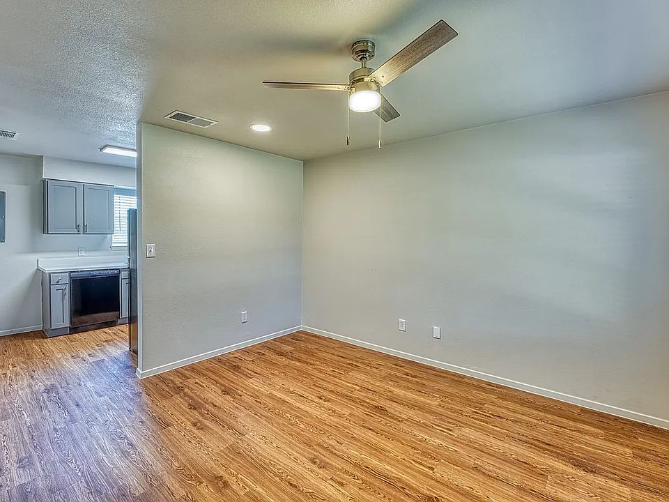 Living Room - 1 Bedroom