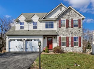 1689 Pioneer Road Lancaster Pa, Lancaster, PA