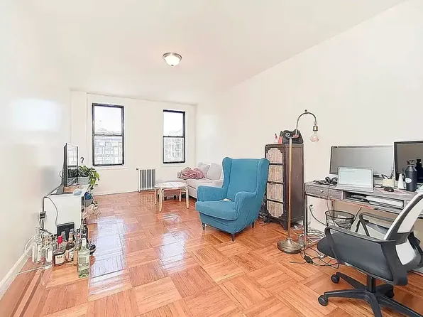 2201 Amsterdam Avenue image 1 of 4