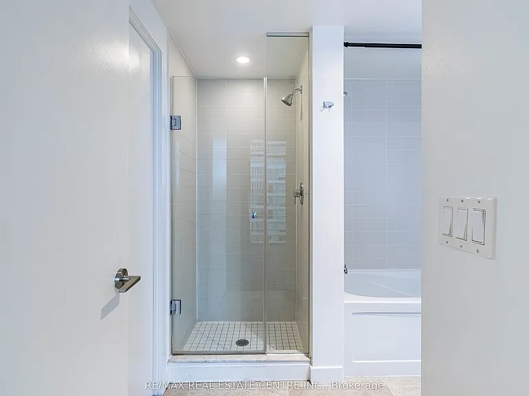 21 Nelson St #11 — Photo 23