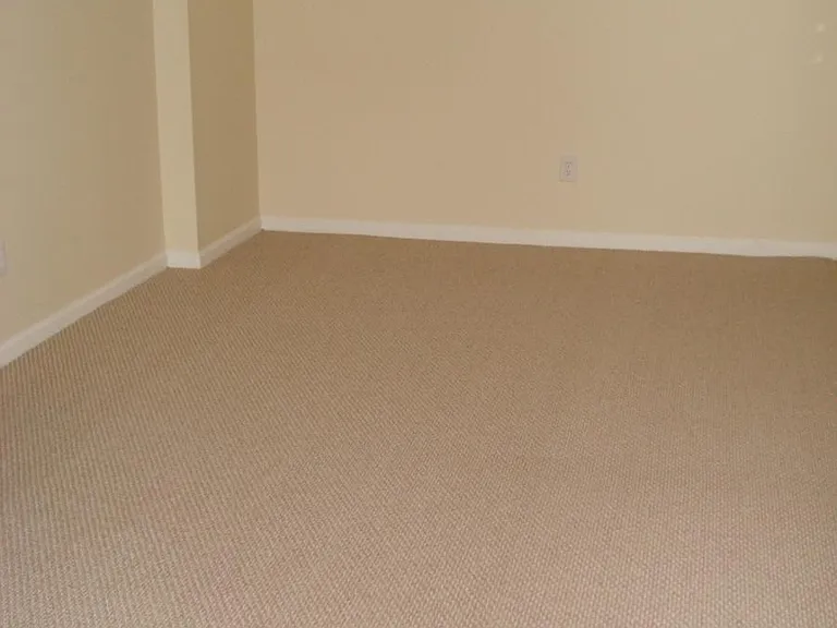 2285 S Taylor Rd — Photo 23