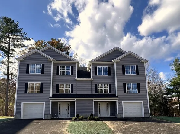 41-41B Hamlen St, Taunton, MA 02780