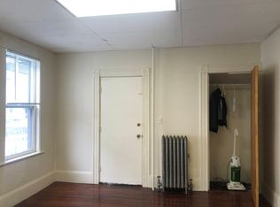 96 Bacon St APT 5, Waltham, MA 02451