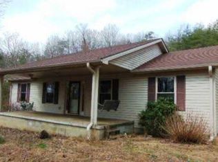 2689 Black Creek Rd, Clay City, KY 40312