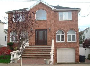 116 Gary St, Staten Island, NY 10312
