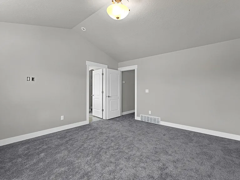 849 W 1350th St S — Photo 15