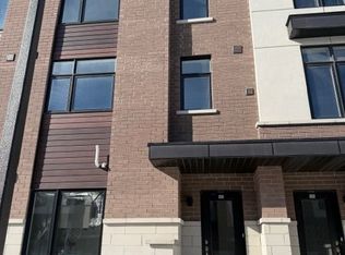 1695 Dersan St #1202, Pickering, ON L1X 0S9