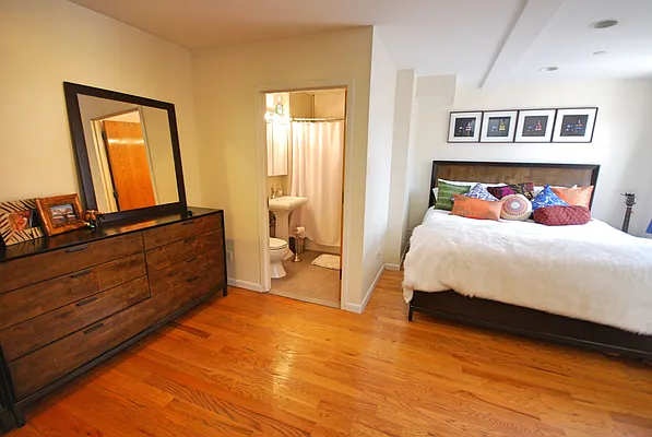 Rented by Vanderborgh Realty  | media 12