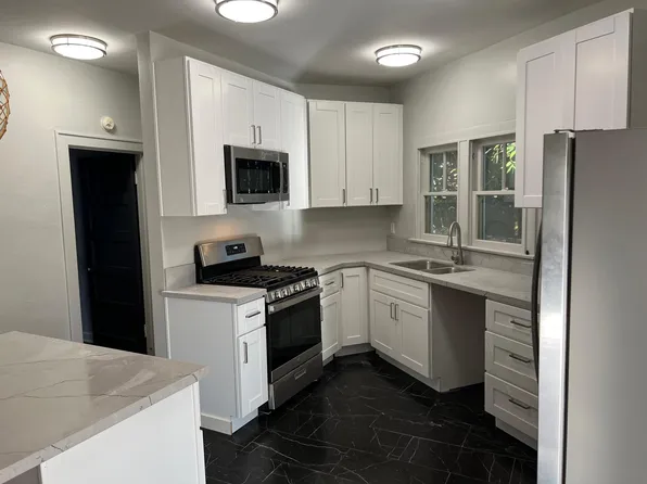 (undisclosed Address), San Diego, CA 92103