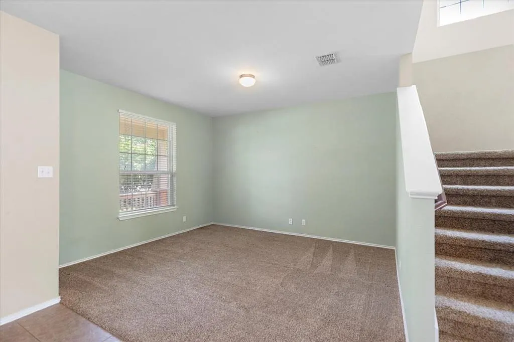 Building Photo - 117 Fazio Dr
