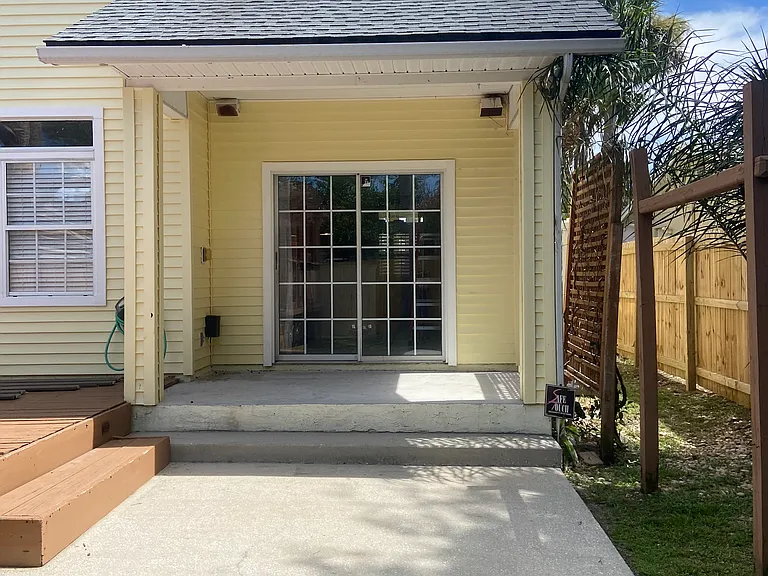561 Upper 8th Ave S — Photo 33