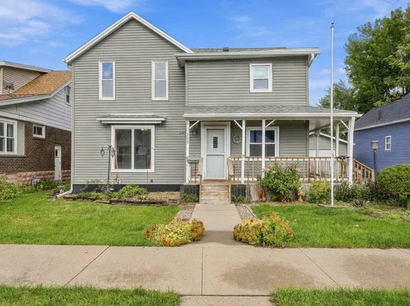 608 3rd Ave S, Clinton, IA 52732