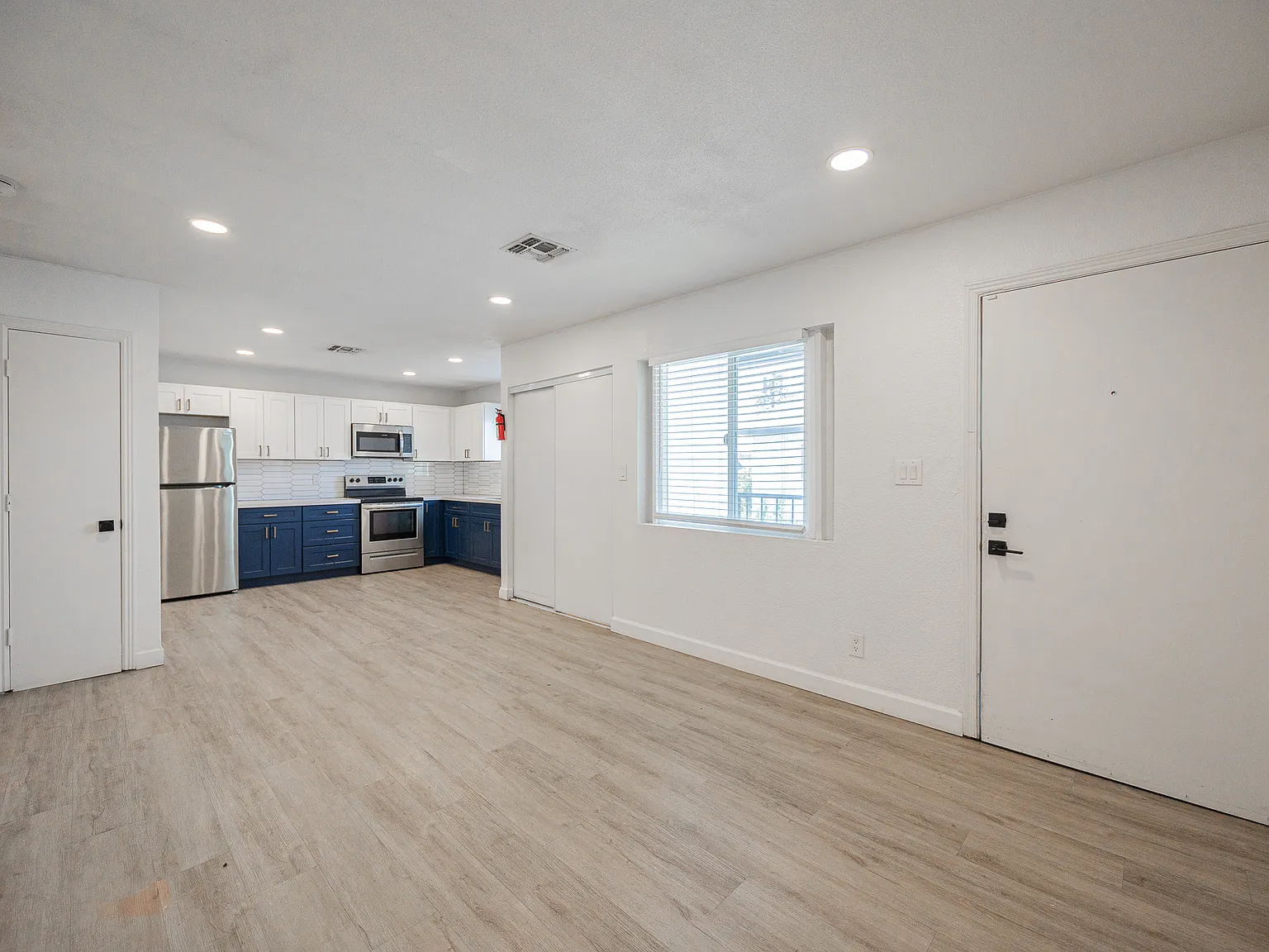 719 N 12th Ave, Phoenix Az — Photo 4