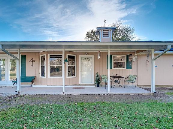 5th image of 15740 Marek Ln