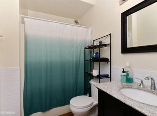 1037 W Irving Park Rd #1, Chicago, IL 60613