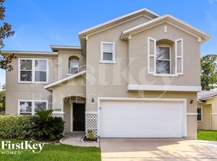 1043 Sunray Ct, Jacksonville, FL 32218