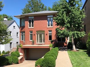 340 N Central Ave, Saint Louis, MO