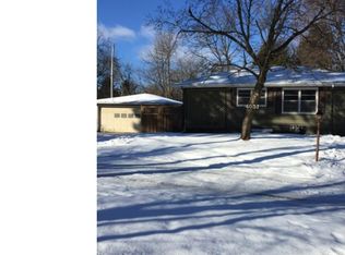 4051 E County Line Rd N, White Bear Township, MN 55110