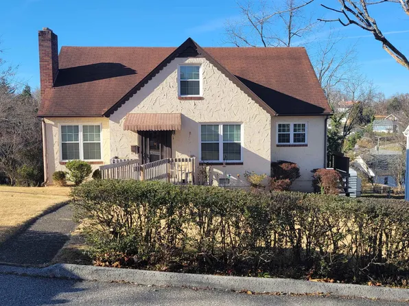 118 Linden Cir, Huntington, WV 25705