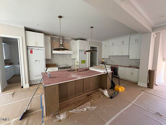 5th image of 7901 Wexford Waters Ln