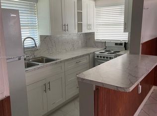 10954 SW 159th Ter, Miami, FL 33157