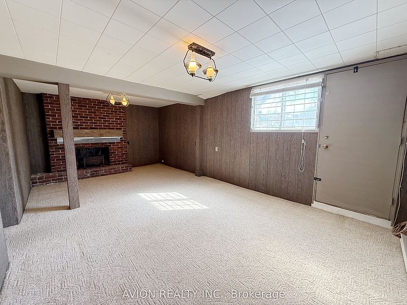 Toronto House for rent - 5 Bedrooms — photo 9