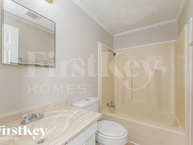 160 Sherwood Loop — Photo 12