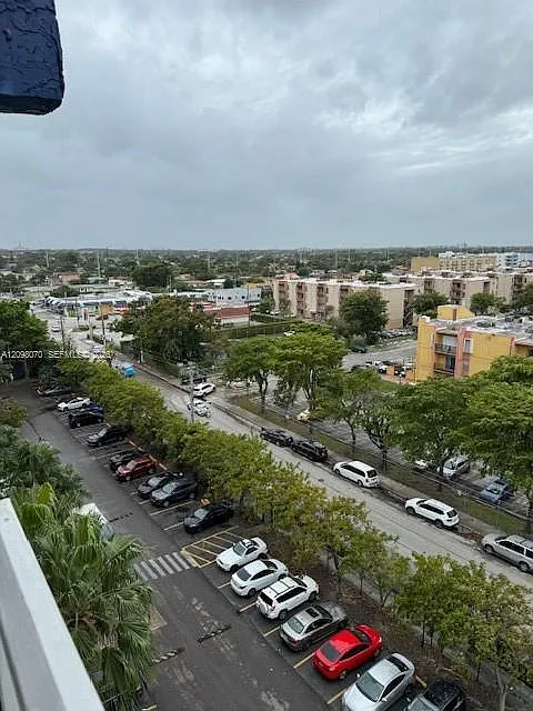 Yolanda Villas Condo — Photo 4