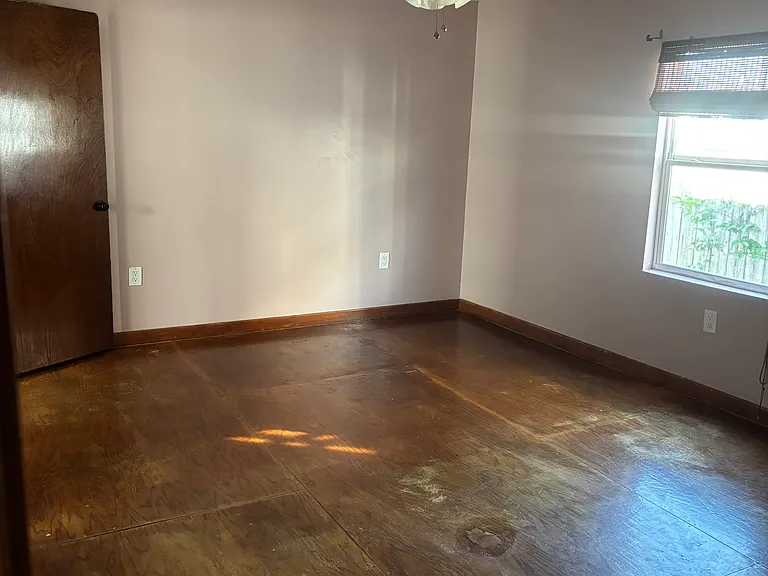 2515 Eagle St — Photo 22