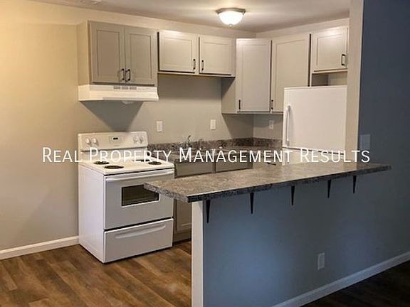 2nd image of 613 Village Ln APT 19
