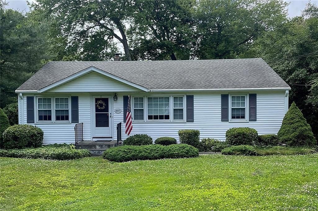 687 Burroughs Rd, Fairfield, CT 06825 Zillow