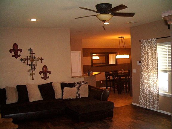 5th image of 2951 Lariat Ln