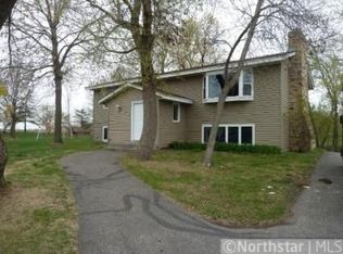 8839 Oregon Ave N, Brooklyn Park, MN 55445