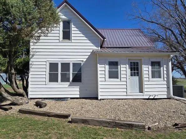 45760 710th St, Lakefield, MN 56150