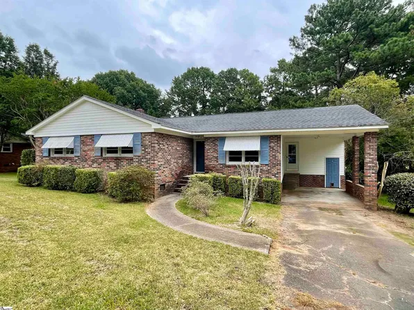 107 Fair Dr, Clinton, SC 29325