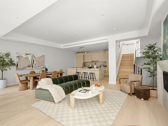 3rd image of 383 10th St