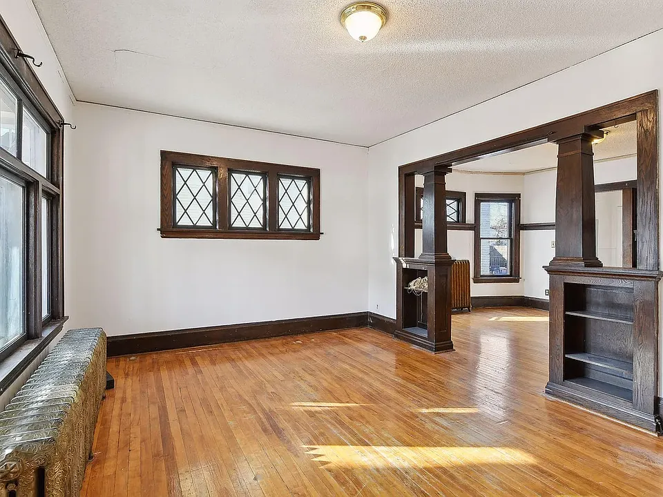 104 W 27th St #1