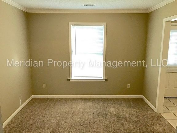 3rd image of 7331 Old Dominion Ct