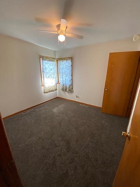 2nd image of 2406 Hart Ave