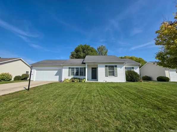 920 Eagle Dr, Goshen, IN 46526