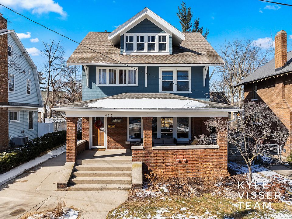 1st image of 617 Rosewood Ave SE