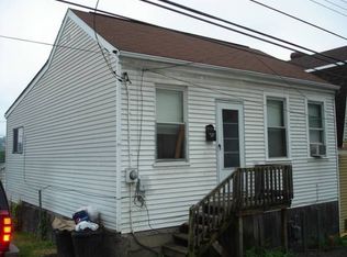 1427 Fleming Ave, Mc Kees Rocks, PA 15136