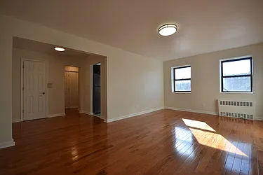Rented by Silverstein Collection LLC 