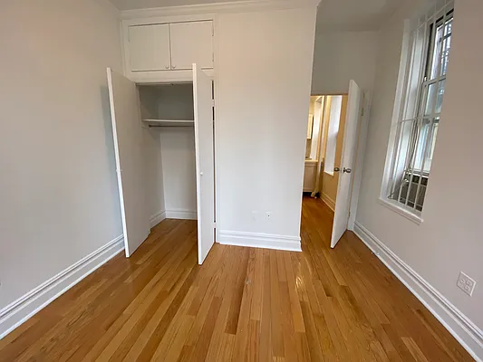 Rented by REAL New York | media 6