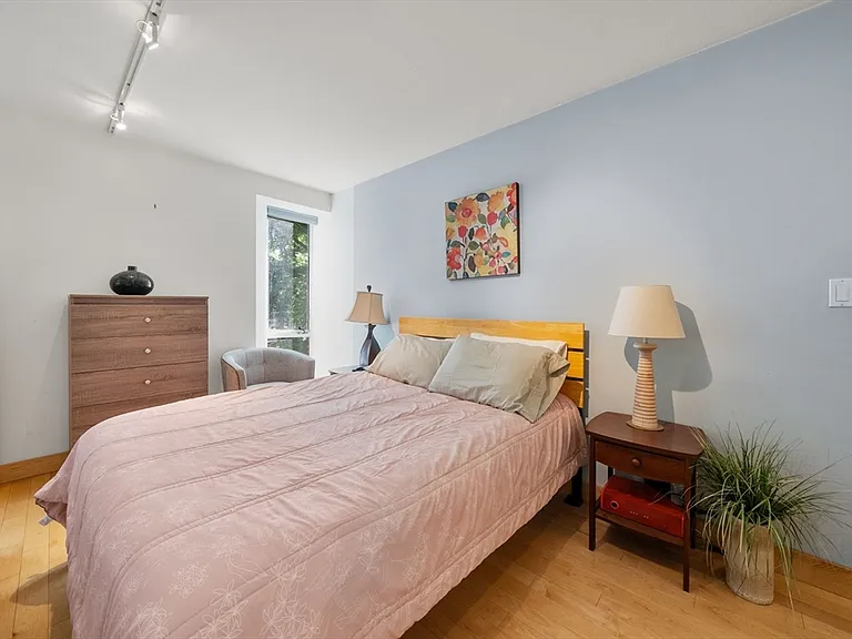 29 Concord Ave #302 — Photo 11