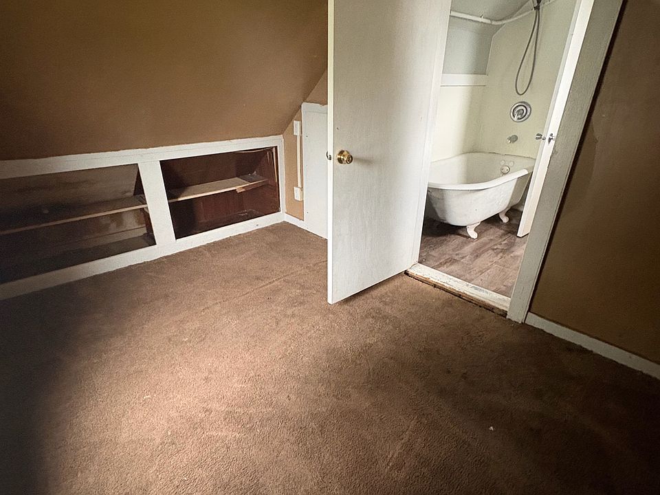 1st image of 1707 2nd Avenue N Duplex #2