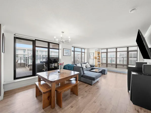6351 Buswell St #1703, Richmond, BC V6Y 0A4